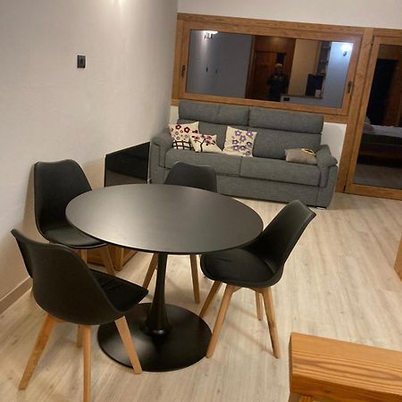 Cielo Alto I Dadi Apartment Бройл-Червиня Екстериор снимка